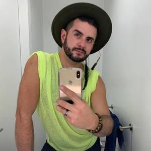 Meet your Posher, Andres